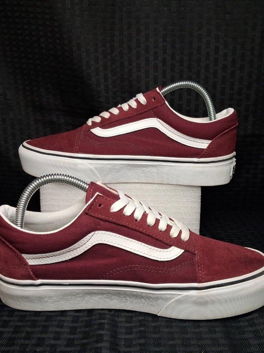 Old Skool Burgundy Maroon Suede Canvas Low Top Sneakers Womens Size 9